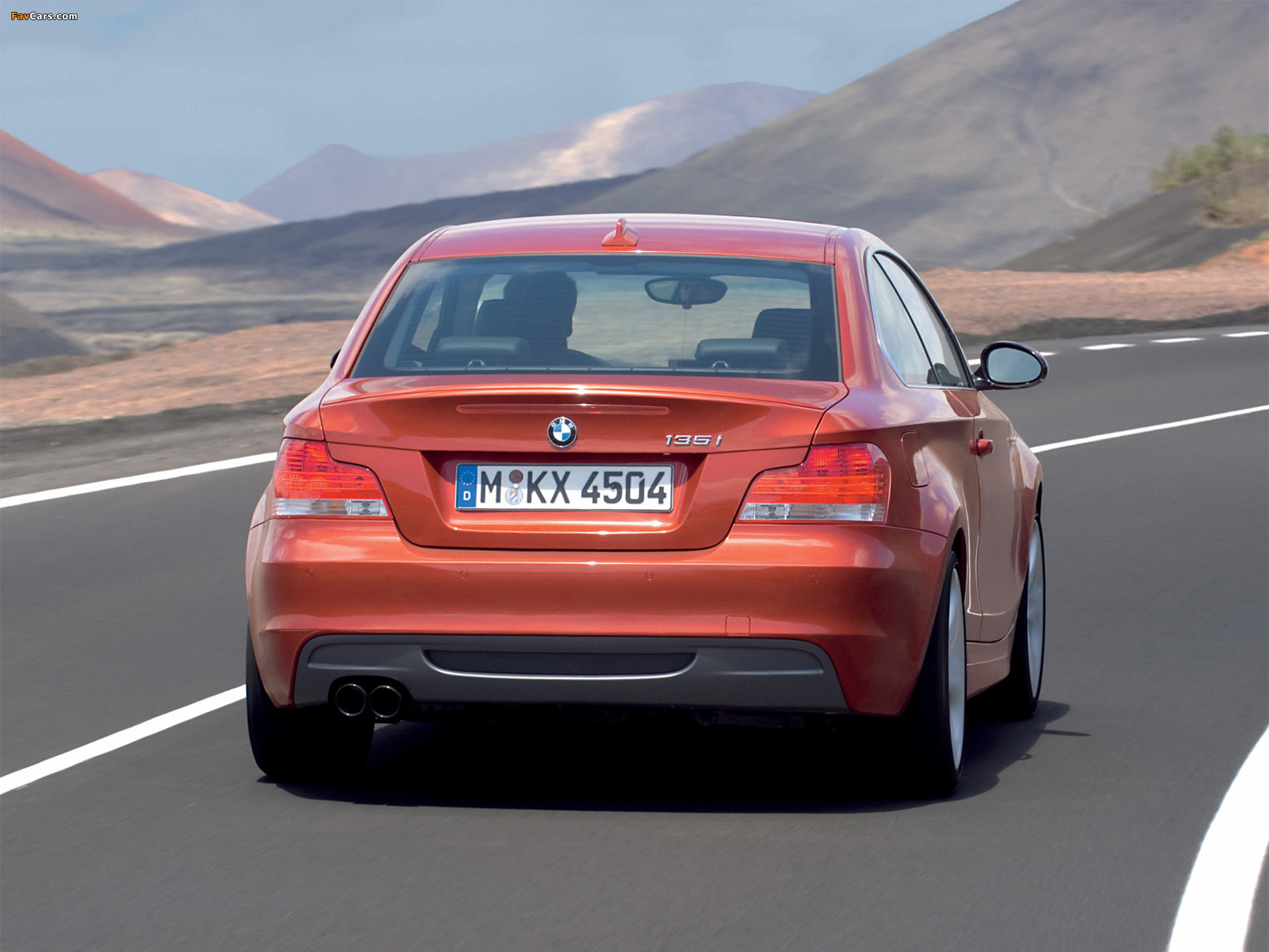 Pictures of BMW 135i Coupe (E82) 2008–10 (1920 x 1440)