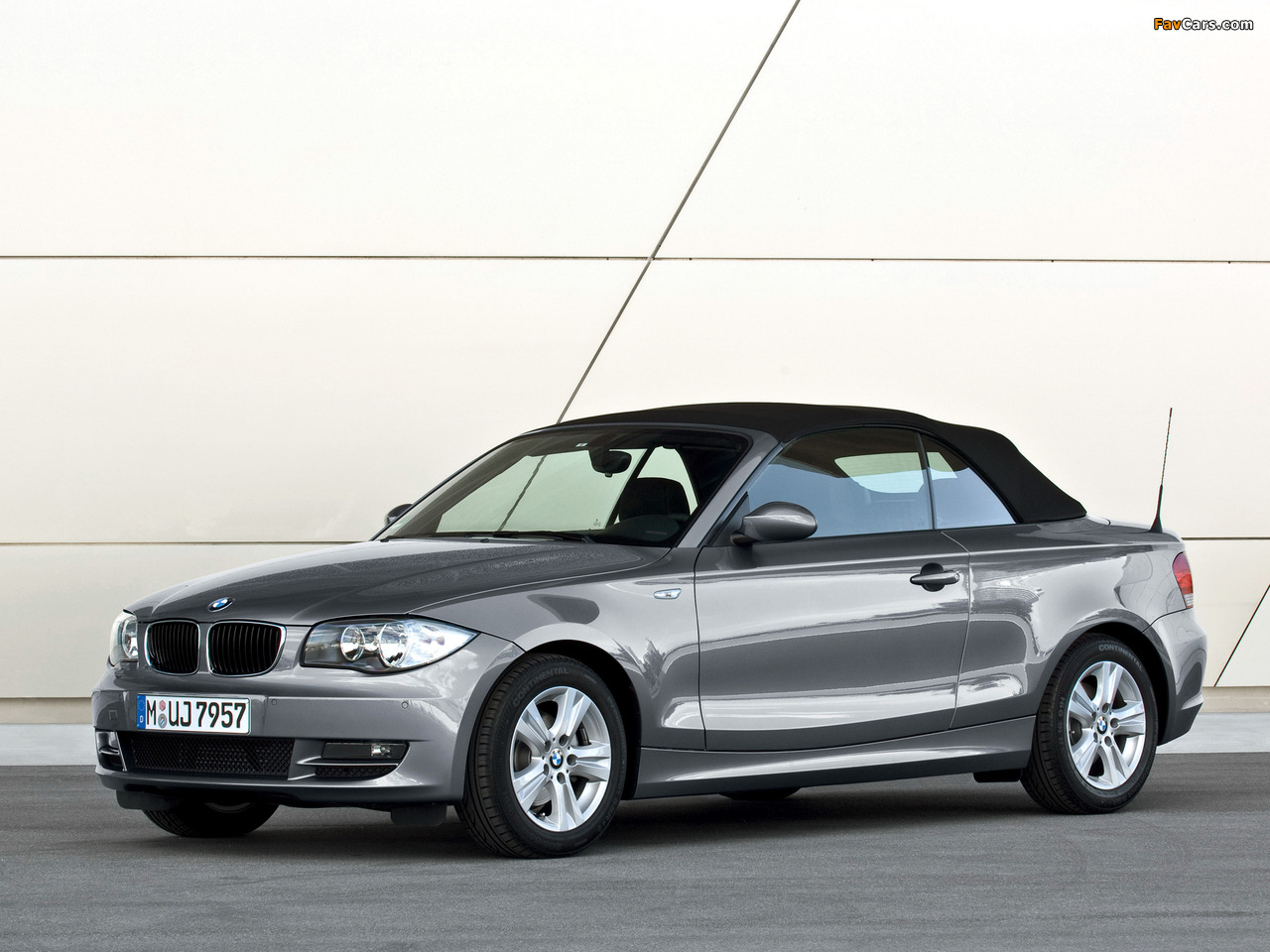 Pictures of BMW 118d Cabrio (E88) 2008–10 (1280 x 960)