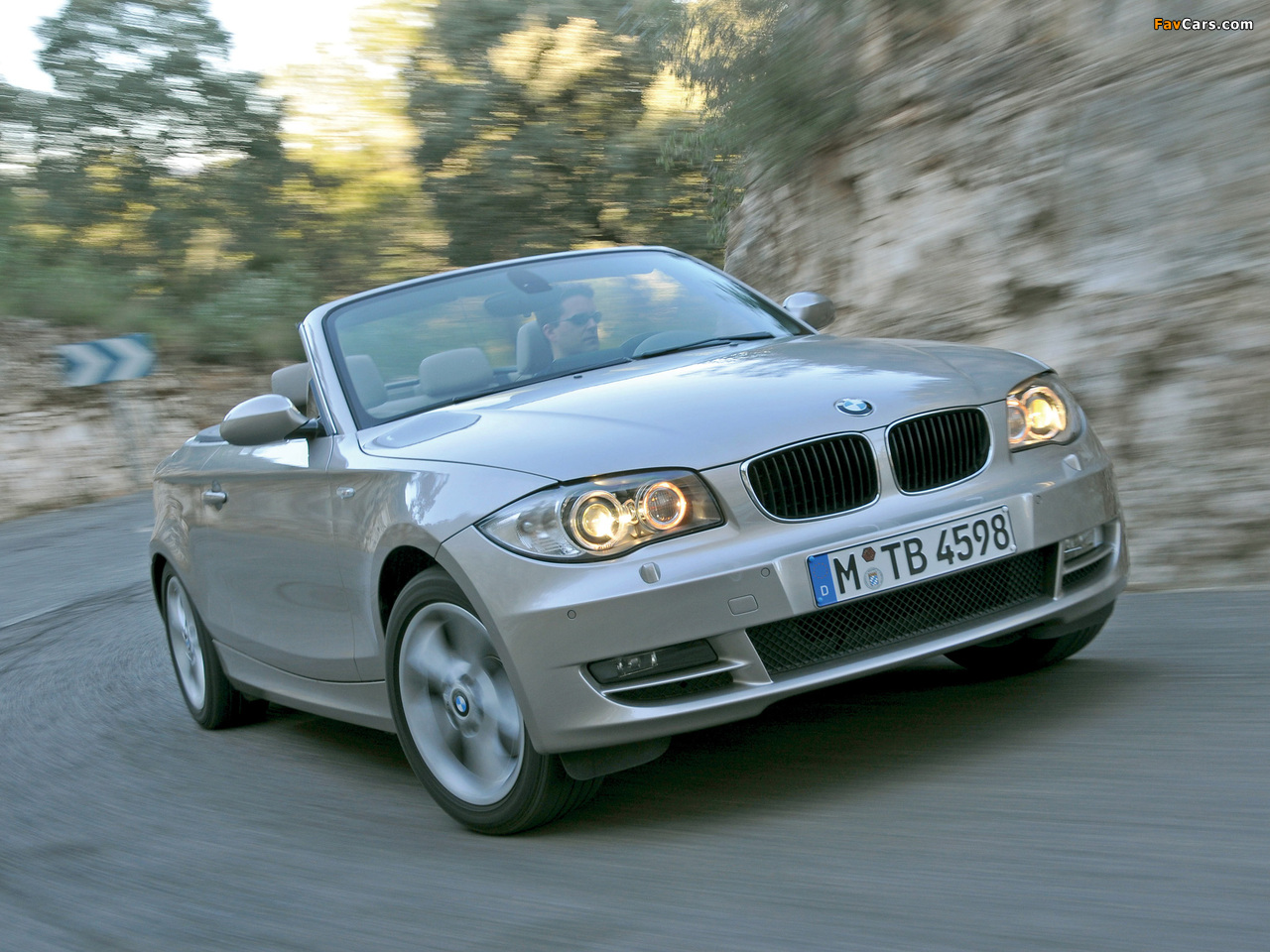 Pictures of BMW 125i Cabrio (E88) 2008–10 (1280 x 960)