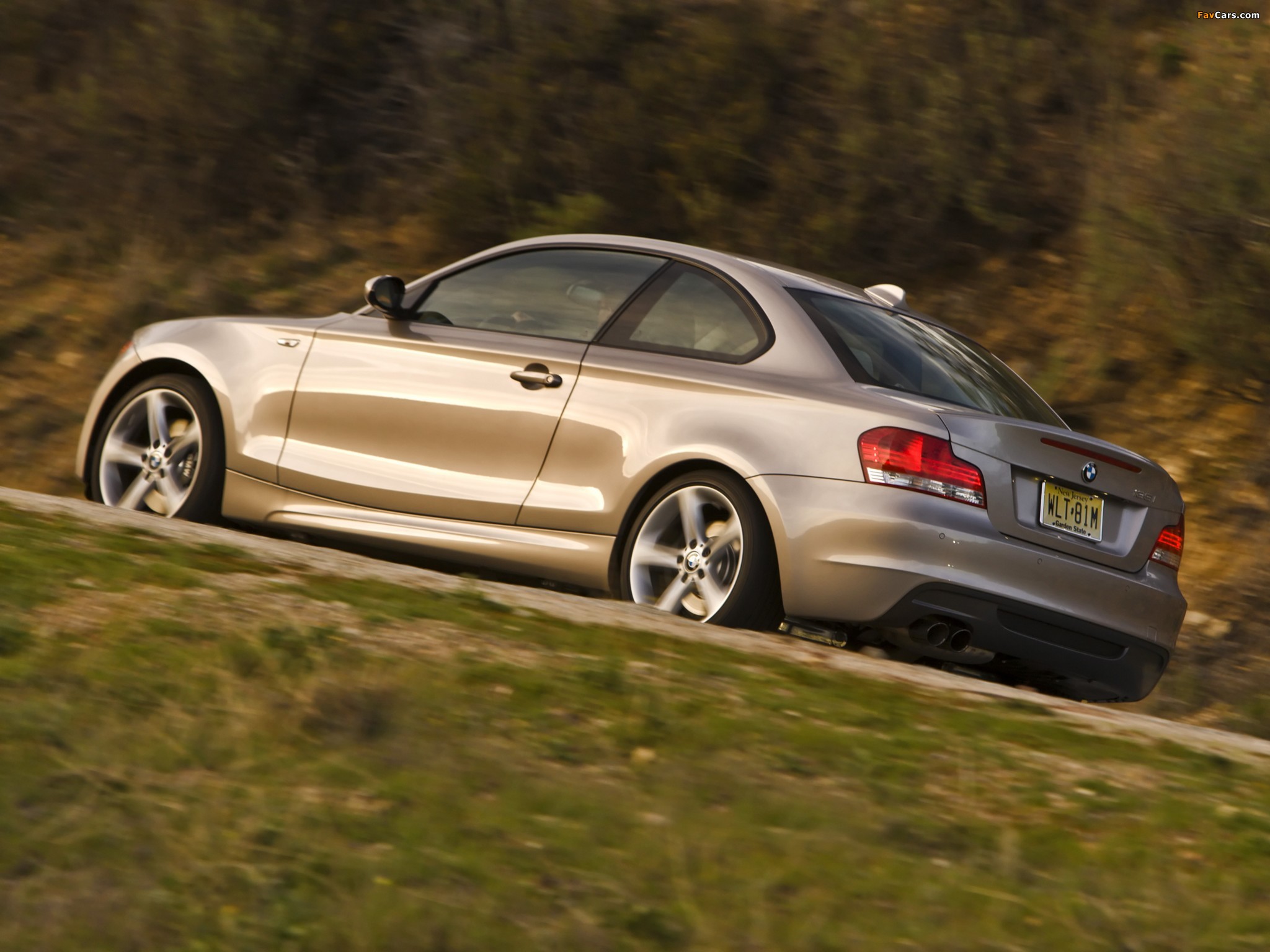 Pictures of BMW 135i Coupe US-spec (E82) 2008–10 (2048 x 1536)