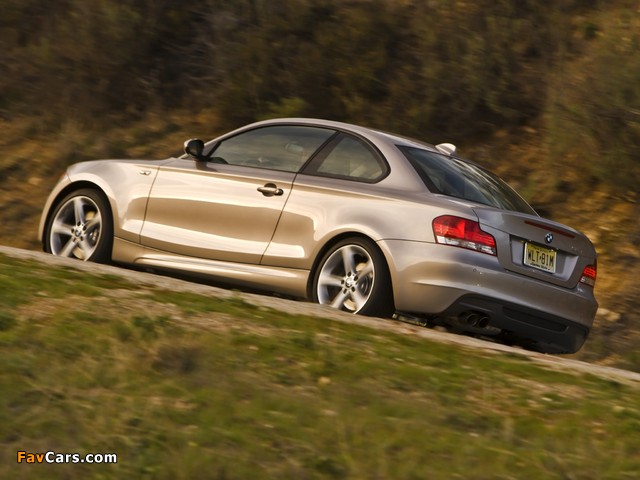 Pictures of BMW 135i Coupe US-spec (E82) 2008–10 (640 x 480)
