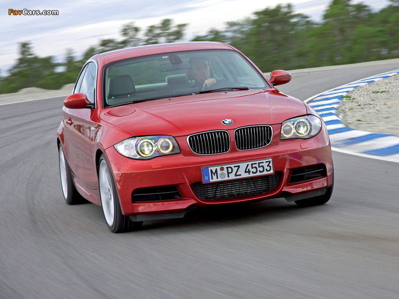 Pictures of BMW 135i Coupe (E82) 2008–10 (800 x 600)