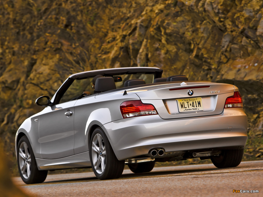 Pictures of BMW 128i Cabrio US-spec (E88) 2008–10 (1024 x 768)