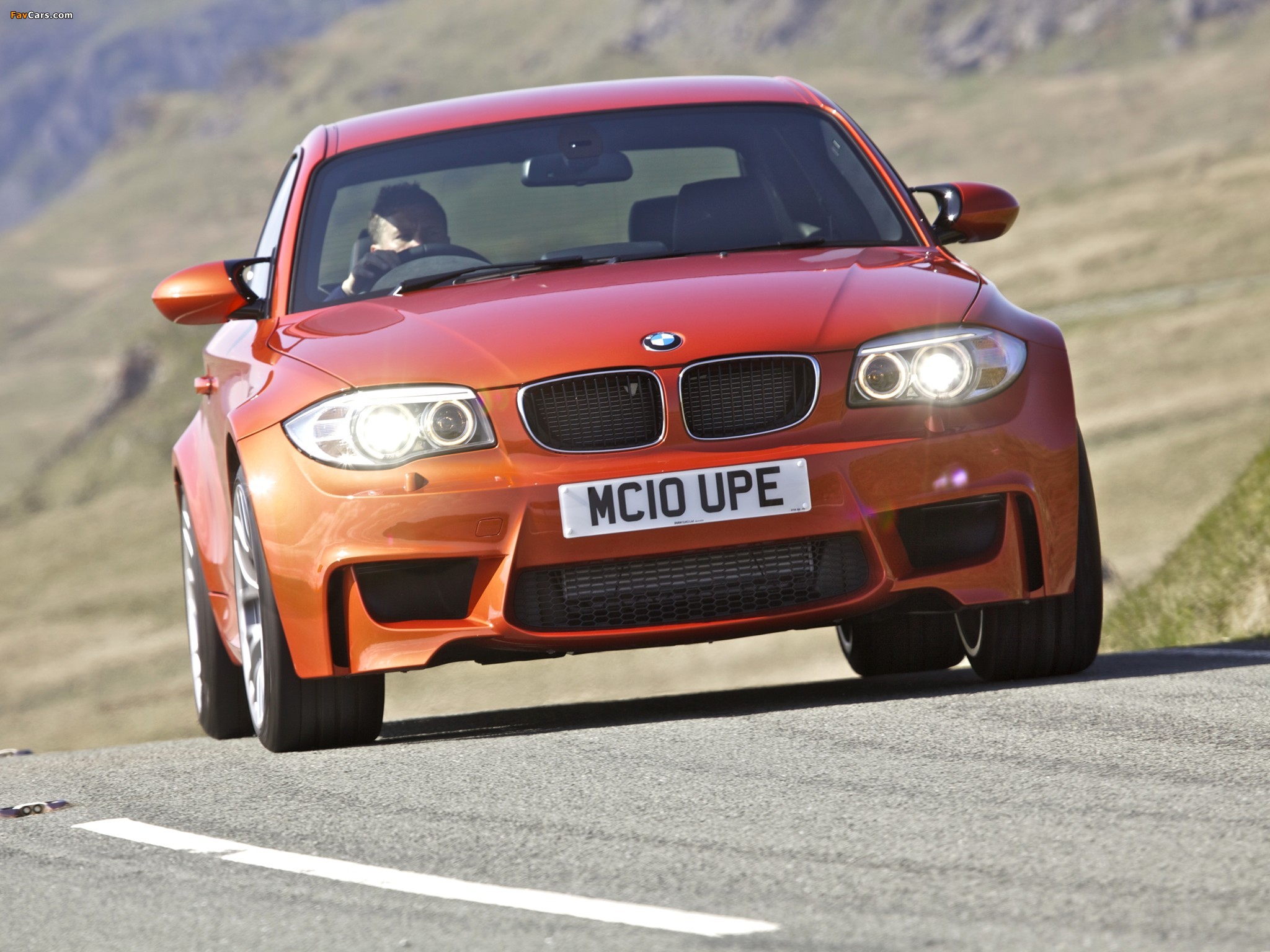 Pictures of BMW 1 Series M Coupe UK-spec (E82) 2011 (2048 x 1536)