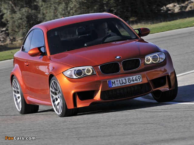 Pictures of BMW 1 Series M Coupe (E82) 2011–12 (640 x 480)