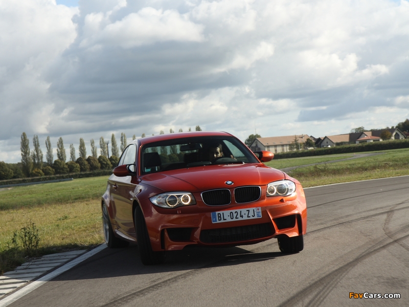 Pictures of BMW 1 Series M Coupe (E82) 2011–12 (800 x 600)