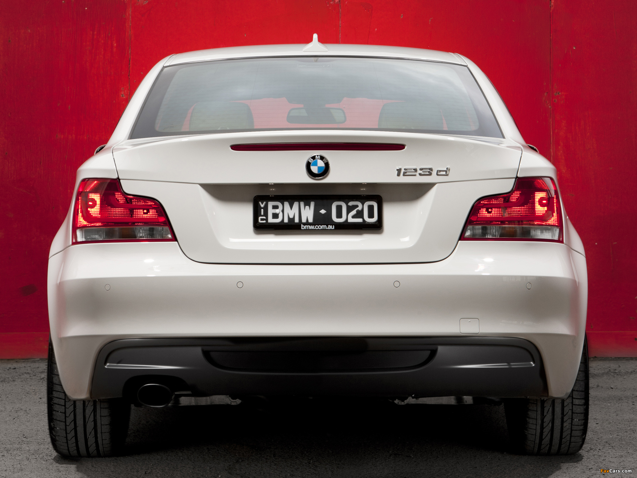 Pictures of BMW 123d Coupe AU-spec (E82) 2011 (2048 x 1536)
