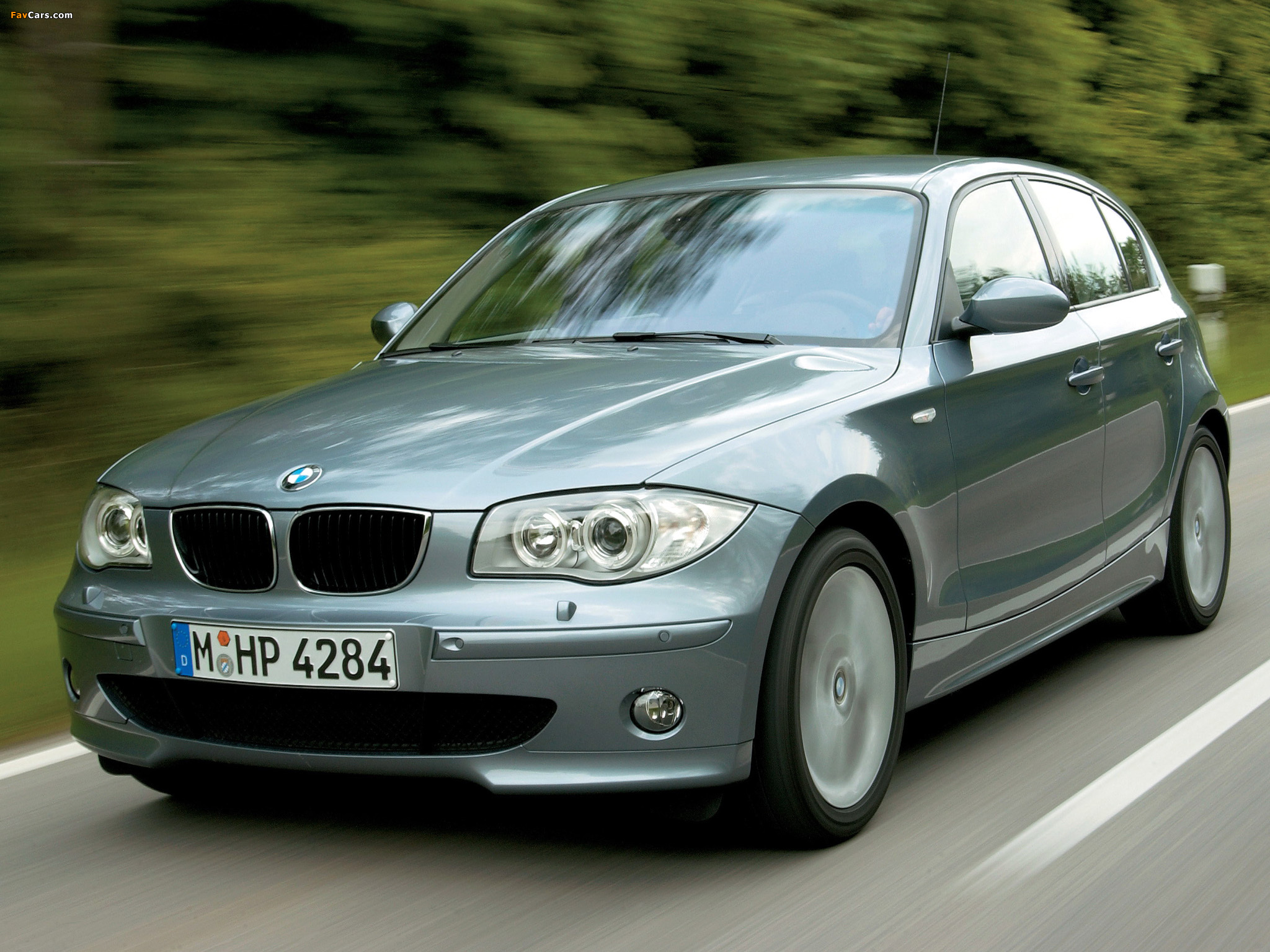 BMW 120i 5-door (E87) 2004–06 wallpapers (2048 x 1536)