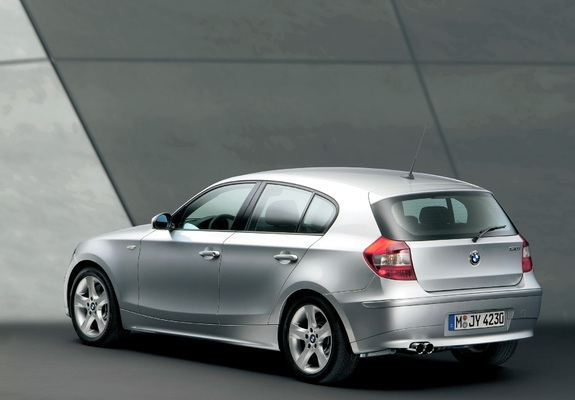 BMW 130i 5-door (E87) 2005–07 wallpapers