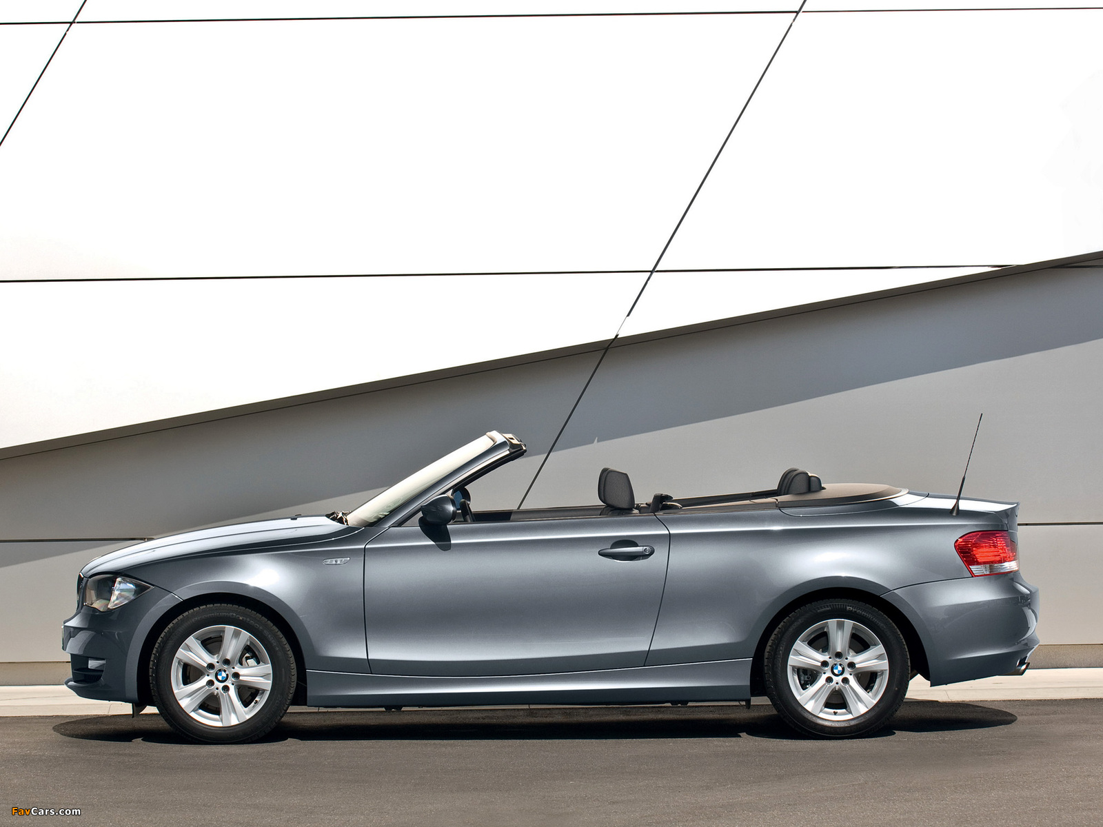 BMW 118d Cabrio (E88) 2008–10 wallpapers (1600 x 1200)