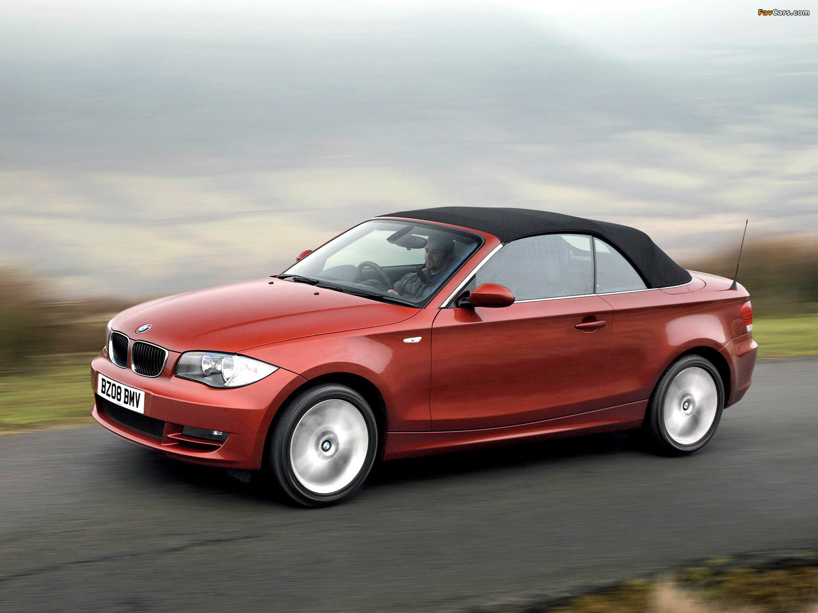 BMW 125i Cabrio UK-spec (E88) 2008–10 wallpapers (1600 x 1200)