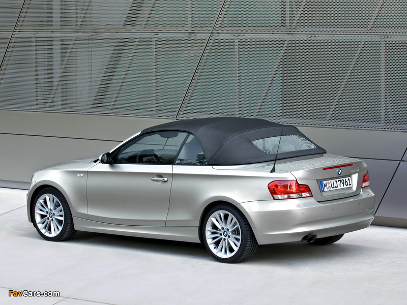 BMW 123d Cabrio (E88) 2008–10 wallpapers (800 x 600)