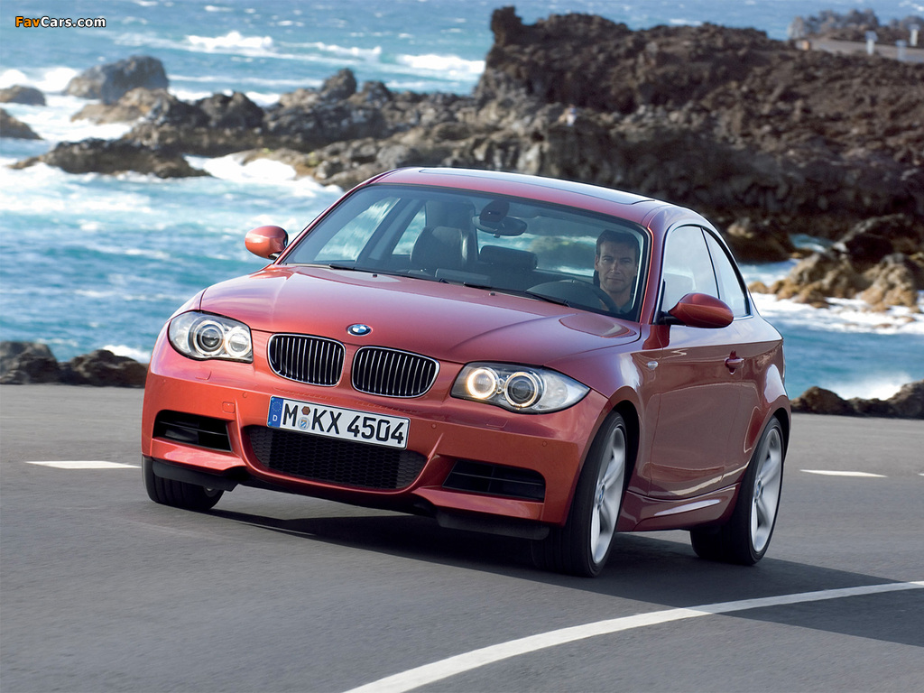 BMW 135i Coupe (E82) 2008–10 wallpapers (1024 x 768)