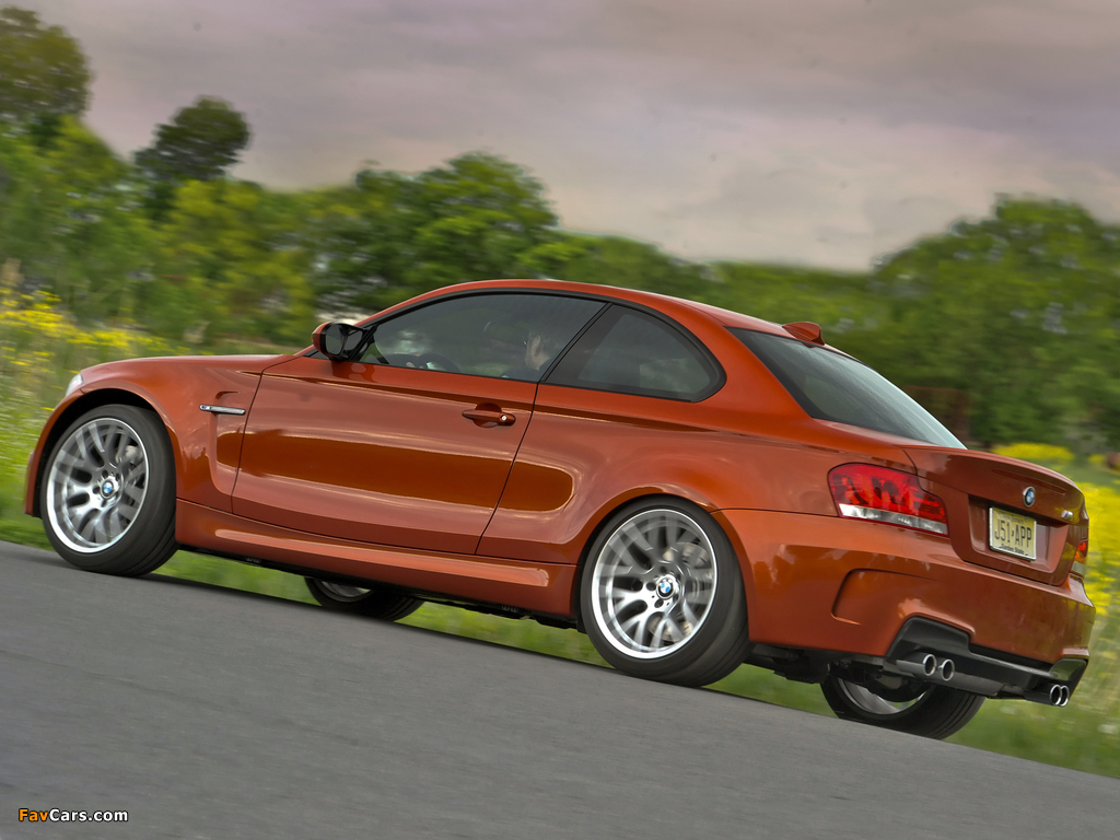 BMW 1 Series M Coupe US-spec (E82) 2011 wallpapers (1024 x 768)