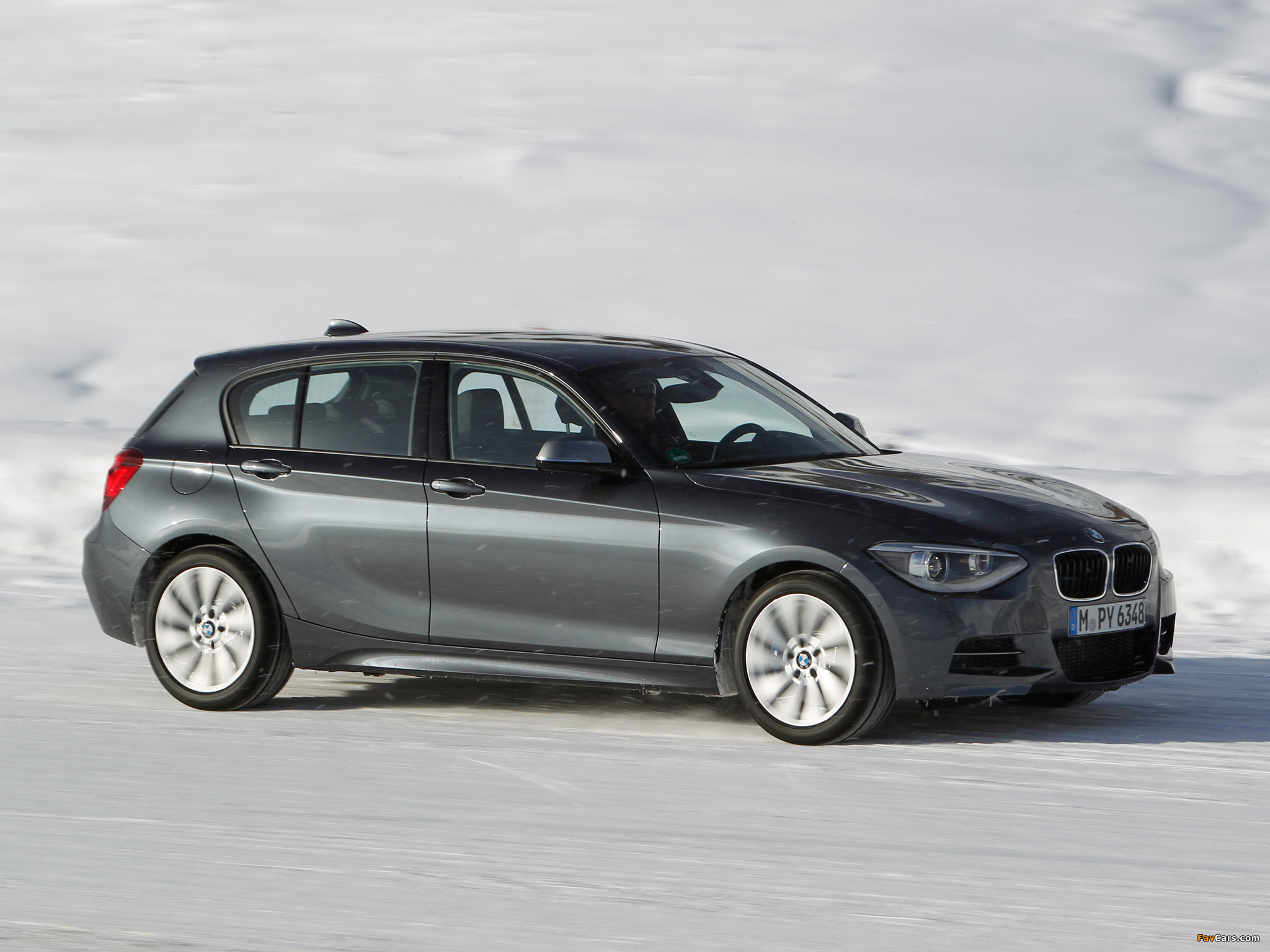 BMW M135i xDrive 5-door (F20) 2012 wallpapers (2048 x 1536)