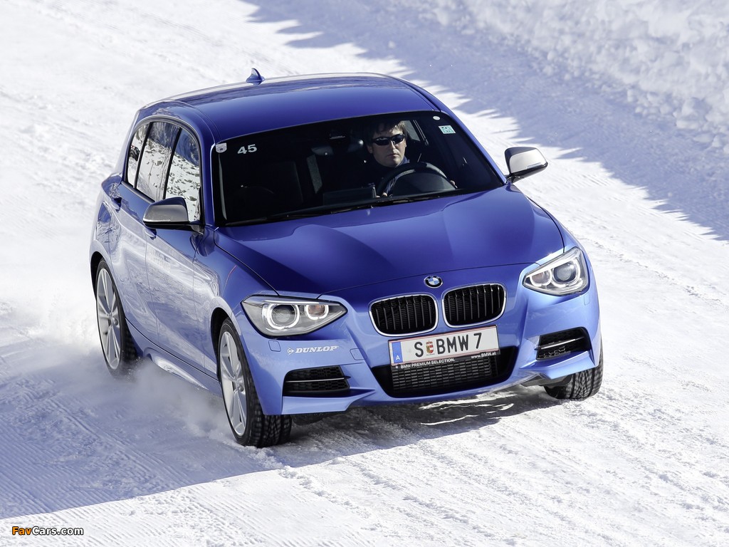 BMW M135i xDrive 5-door (F20) 2012 wallpapers (1024 x 768)