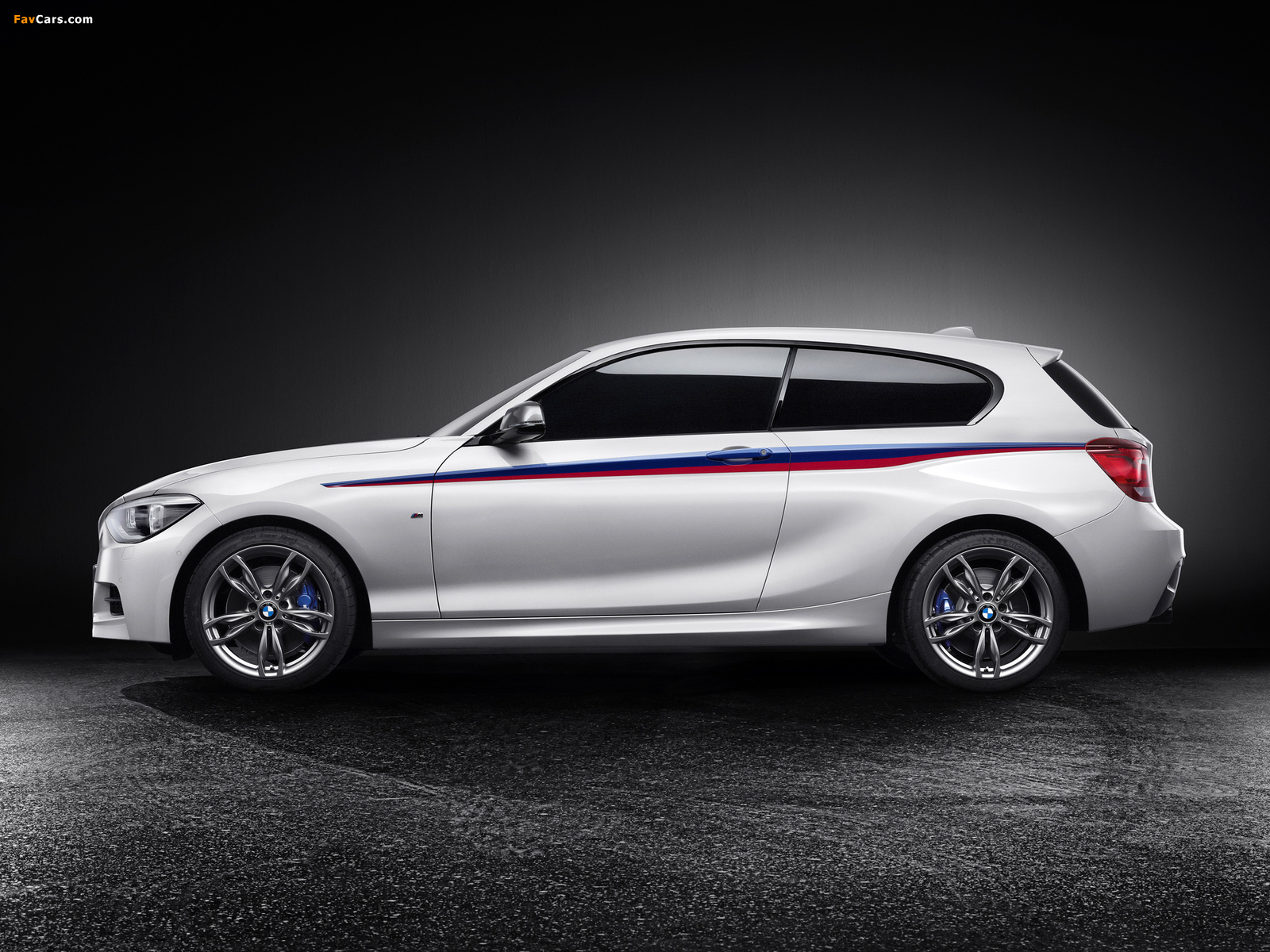 BMW Concept M135i (F21) 2012 wallpapers (1600 x 1200)