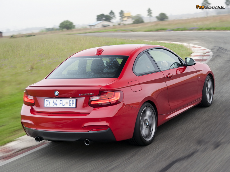 BMW M235i Coupé ZA-spec (F22) 2014 images (800 x 600)