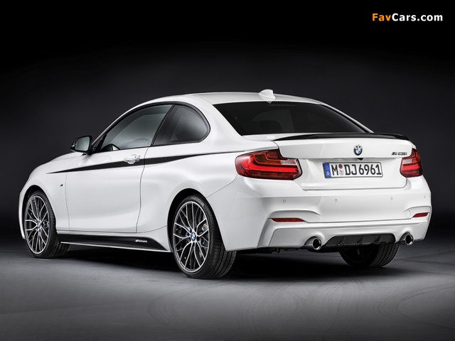 BMW M235i Coupé M Performance Accessories (F22) 2014 photos (640 x 480)