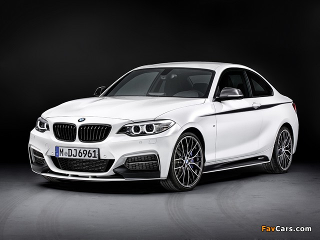 BMW M235i Coupé M Performance Accessories (F22) 2014 photos (640 x 480)