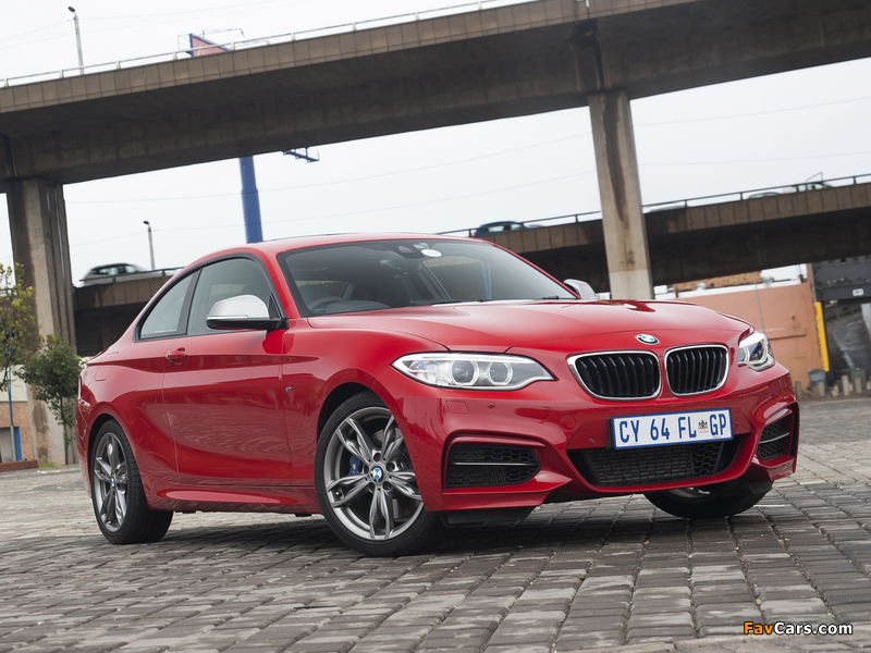 BMW M235i Coupé ZA-spec (F22) 2014 photos (800 x 600)