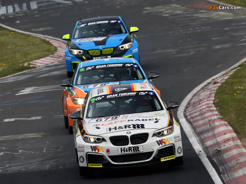 BMW M235i Racing (F22) 2014 pictures (800 x 600)