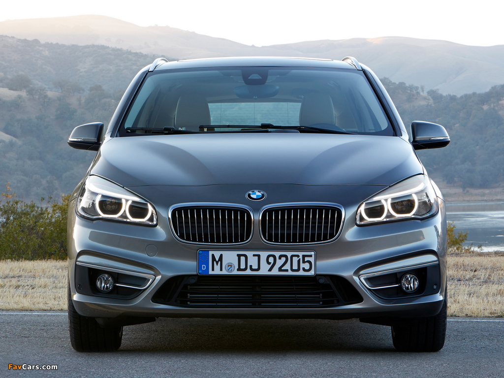 BMW 225i Active Tourer Luxury Line (F45) 2014 pictures (1024 x 768)