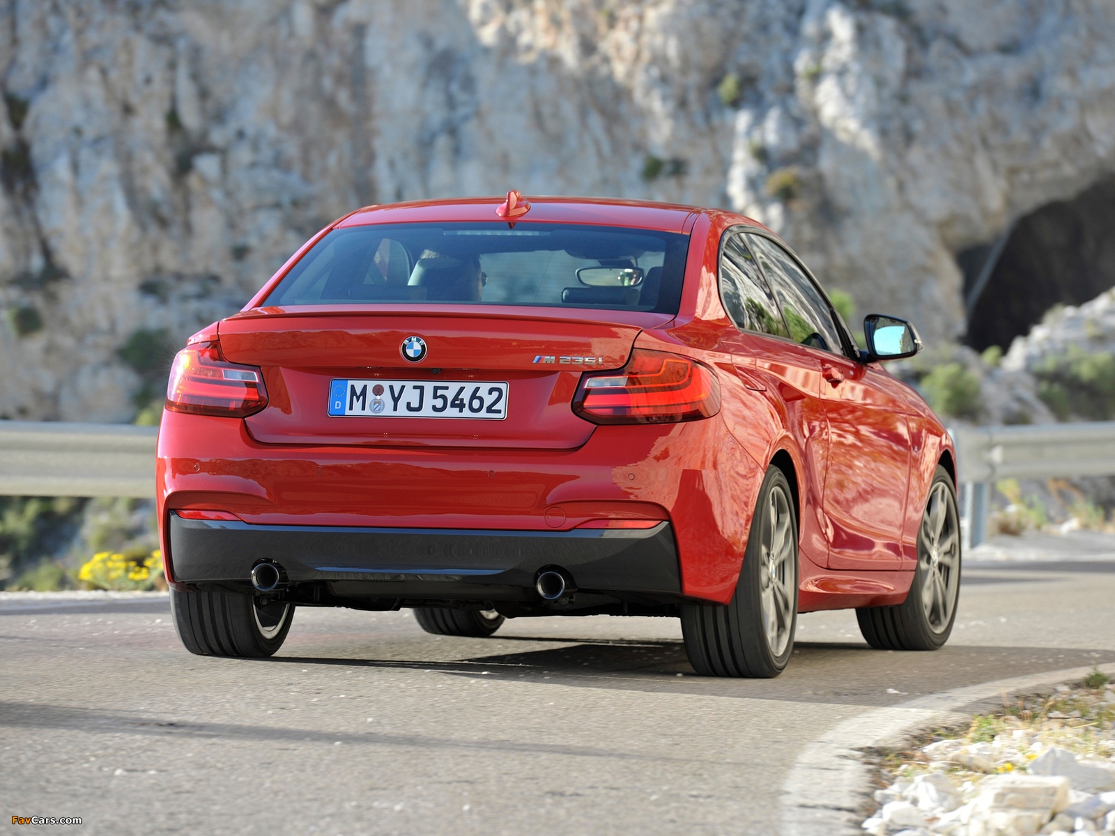 BMW M235i Coupé (F22) 2014 pictures (1600 x 1200)
