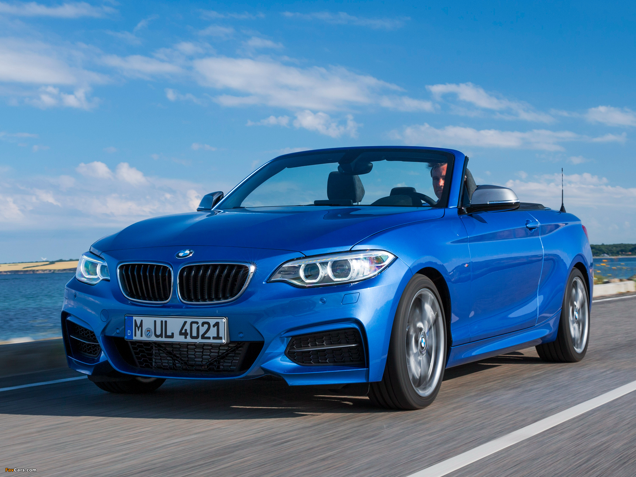 BMW M235i Cabrio (F23) 2014 pictures (2048 x 1536)