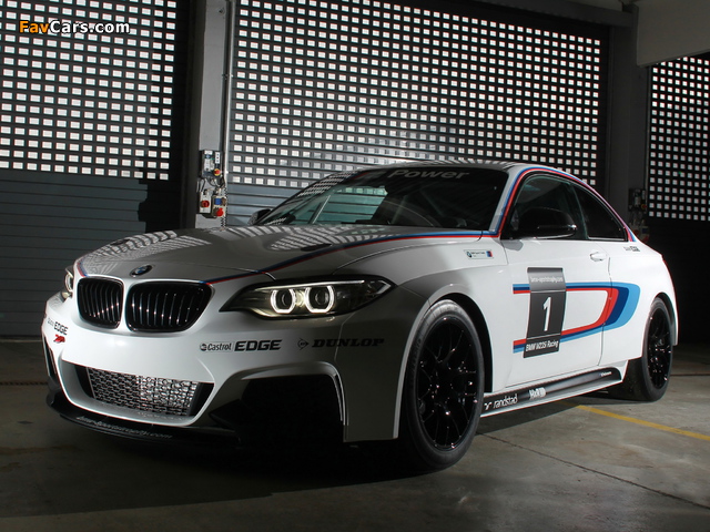 BMW M235i Racing (F22) 2014 pictures (640 x 480)