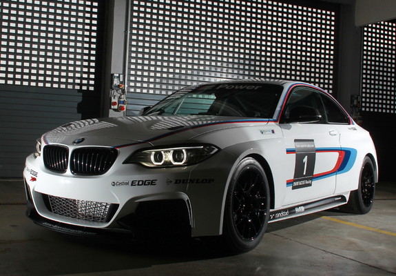 BMW M235i Racing (F22) 2014 pictures