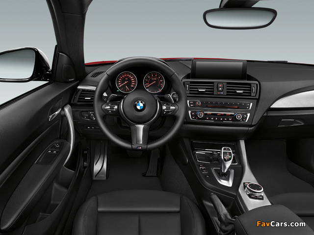 BMW M235i Coupé (F22) 2014 wallpapers (640 x 480)