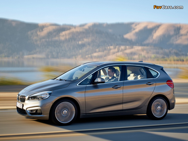 BMW 225i Active Tourer Luxury Line (F45) 2014 wallpapers (640 x 480)