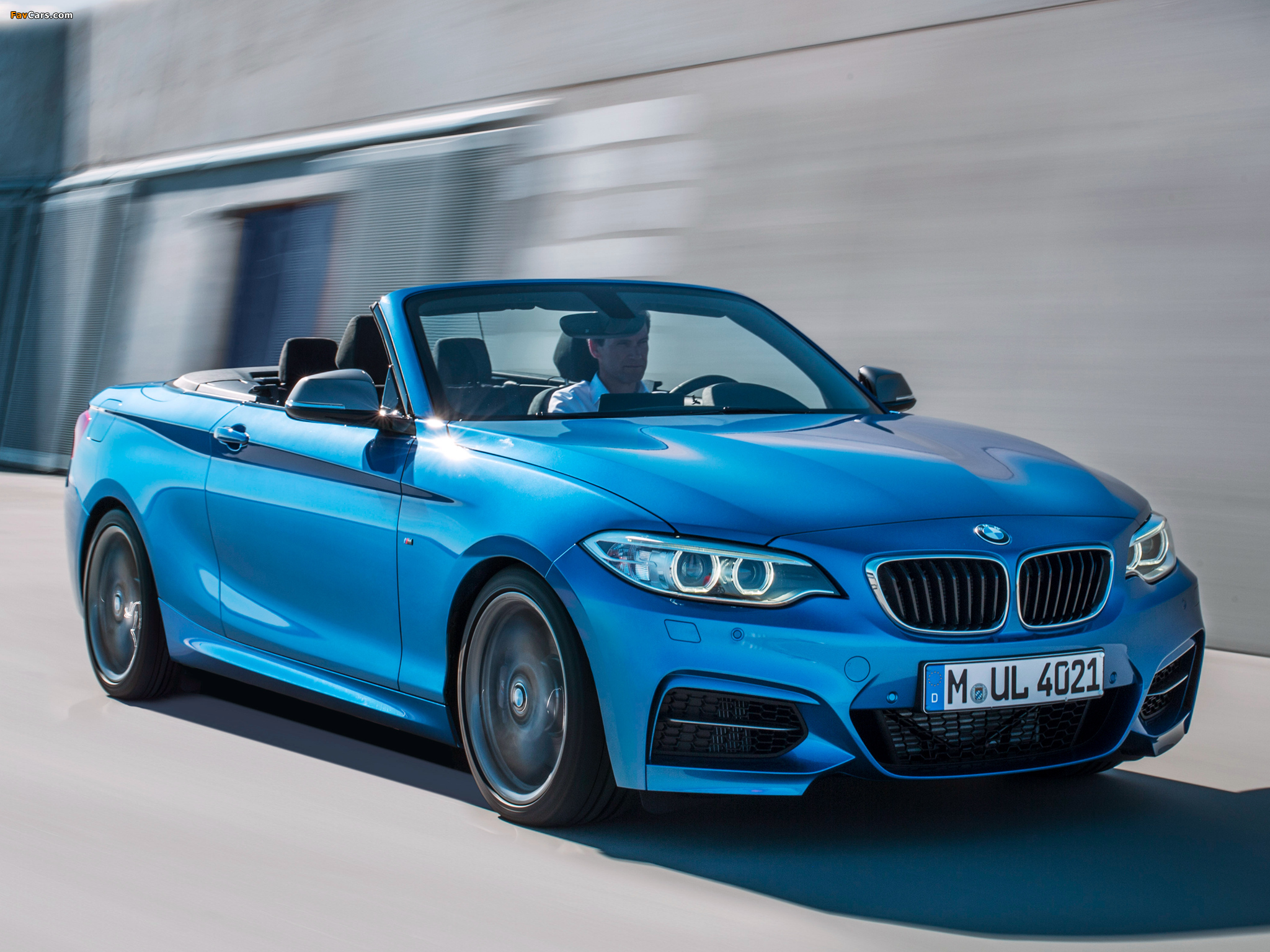 BMW M235i Cabrio (F23) 2014 wallpapers (2048 x 1536)