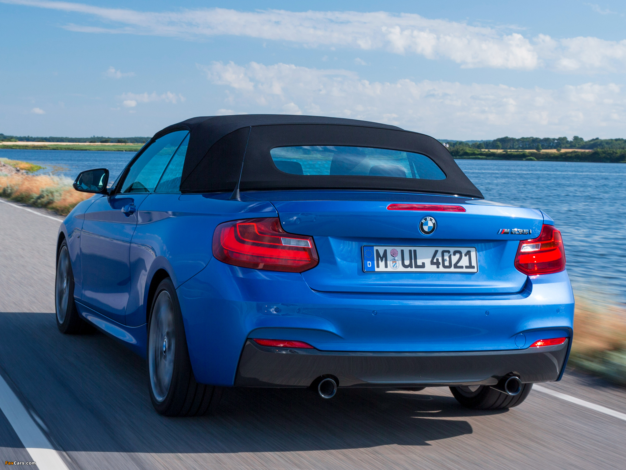 BMW M235i Cabrio (F23) 2014 wallpapers (2048 x 1536)