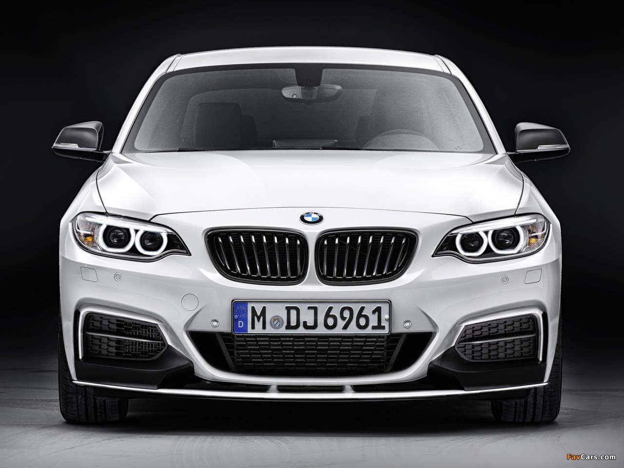 BMW M235i Coupé M Performance Accessories (F22) 2014 wallpapers (1280 x 960)
