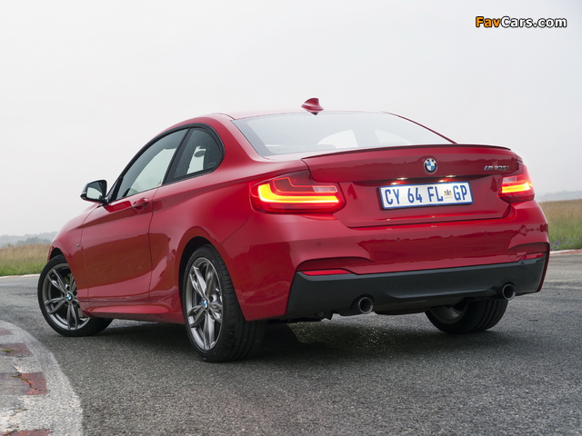 BMW M235i Coupé ZA-spec (F22) 2014 wallpapers (640 x 480)