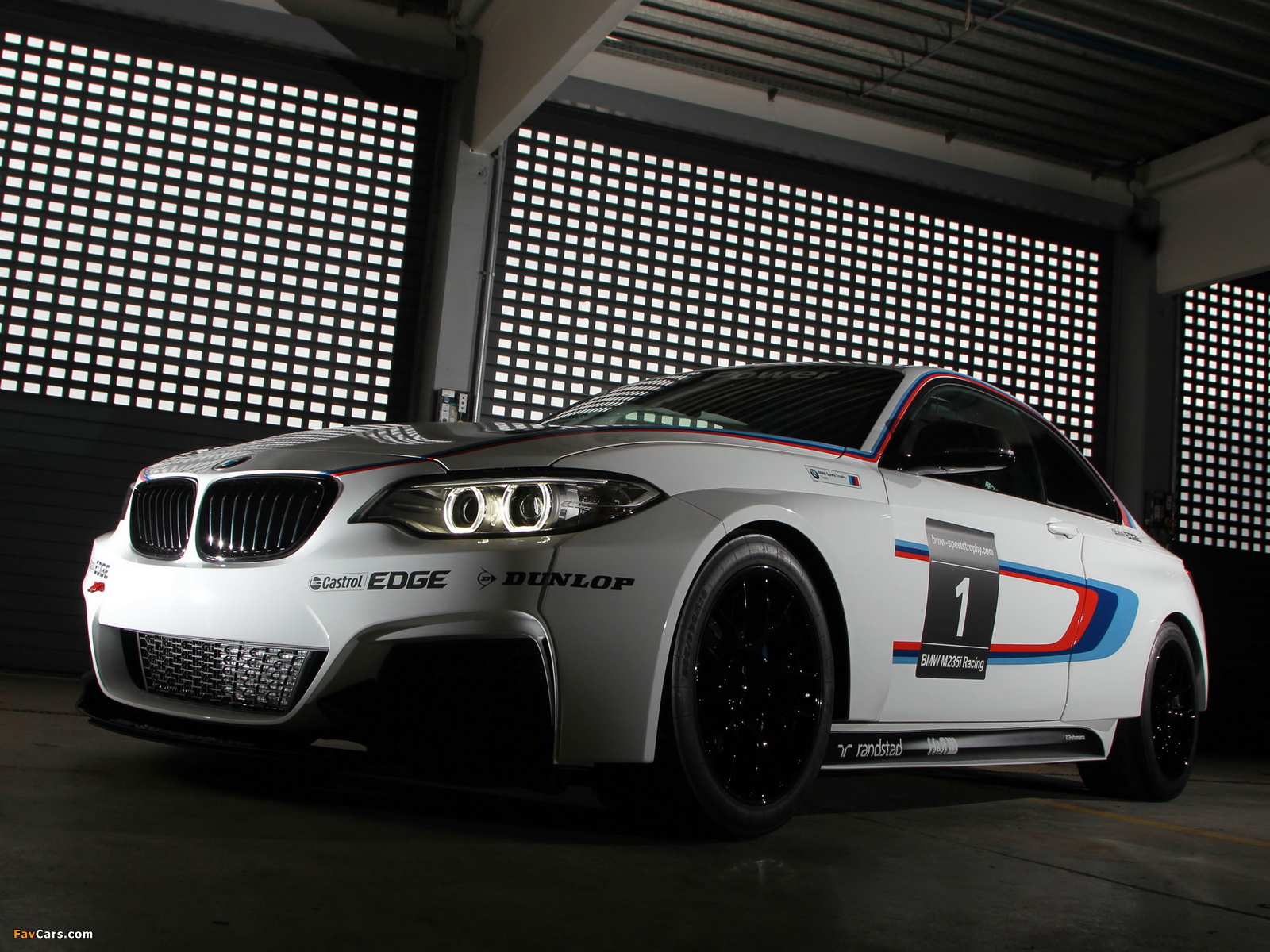 BMW M235i Racing (F22) 2014 wallpapers (1600 x 1200)