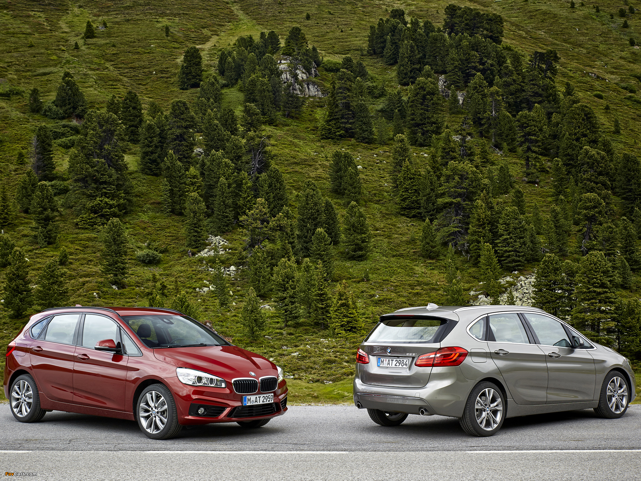 Images of BMW 2 Series Active Tourer (F45) 2012 (2048 x 1536)