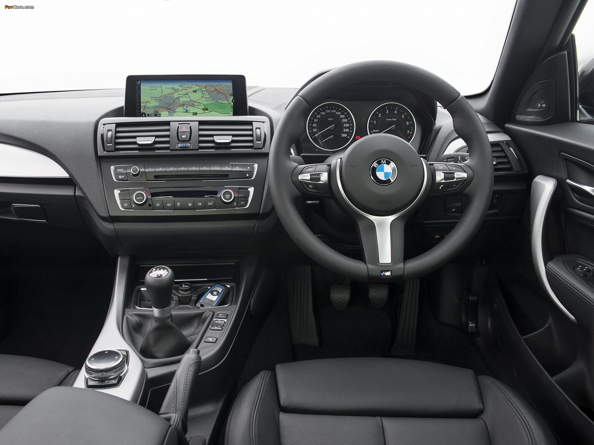 Images of BMW M235i Coupé ZA-spec (F22) 2014 (2048 x 1536)