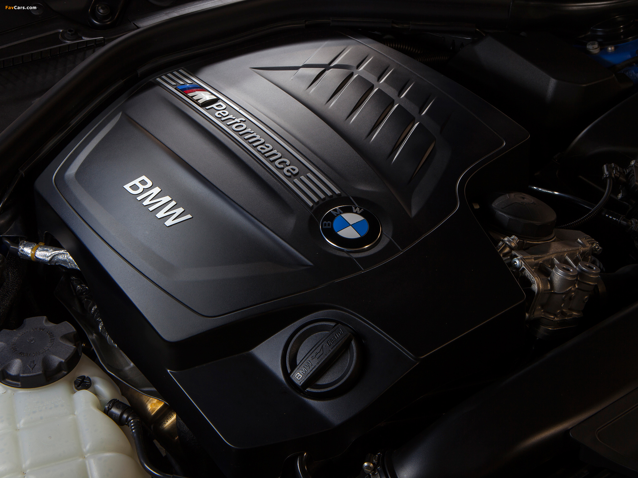 Images of BMW M235i Coupé AU-spec (F22) 2014 (2048 x 1536)