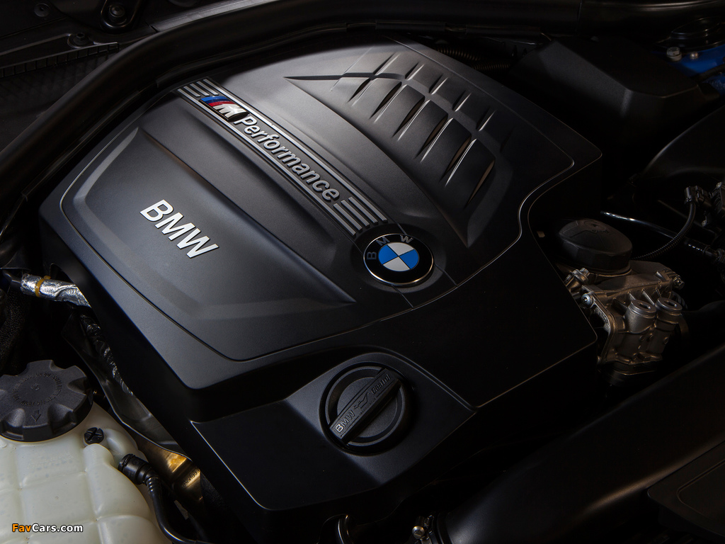 Images of BMW M235i Coupé AU-spec (F22) 2014 (1024 x 768)
