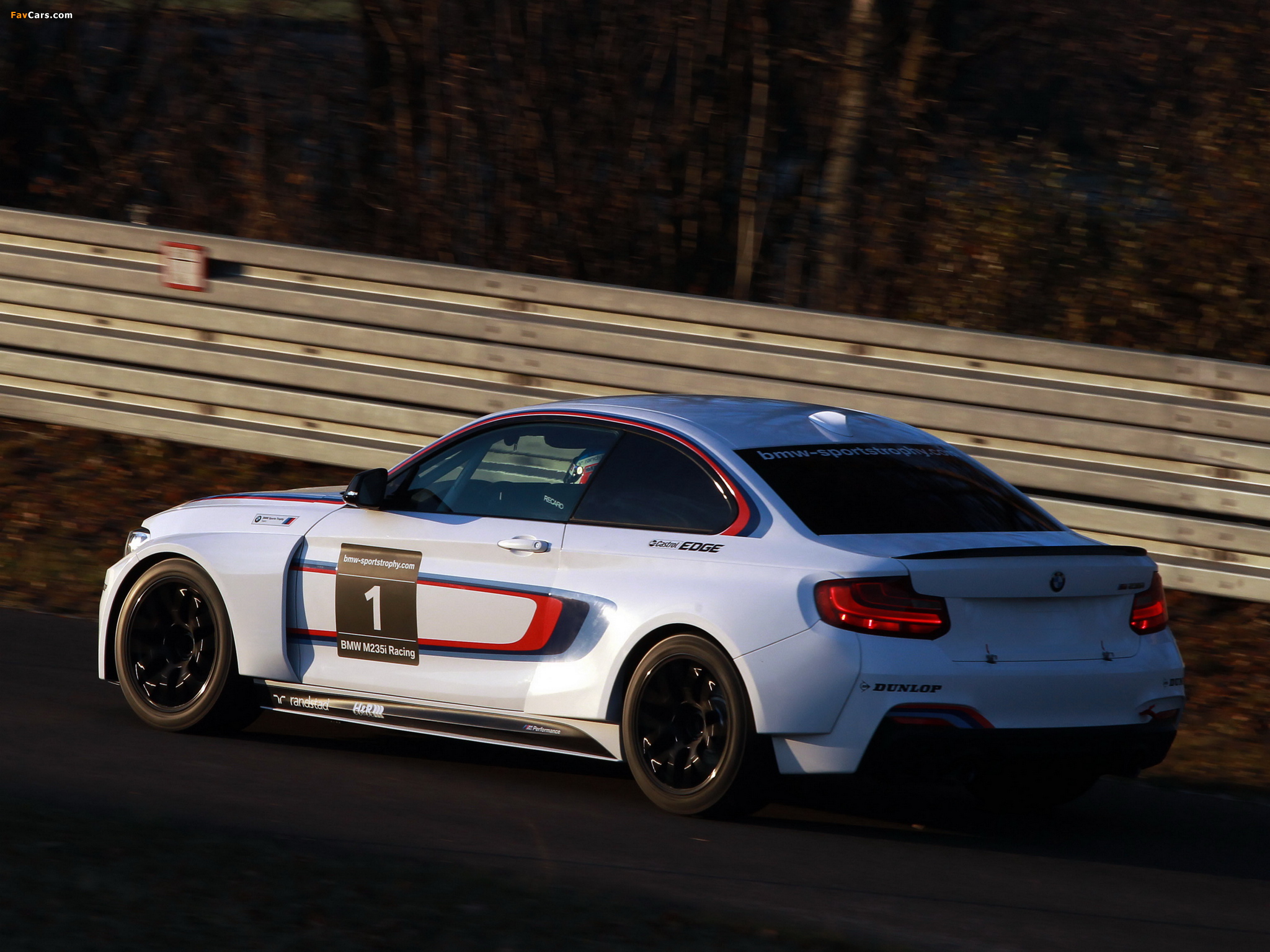 Images of BMW M235i Racing (F22) 2014 (2048 x 1536)