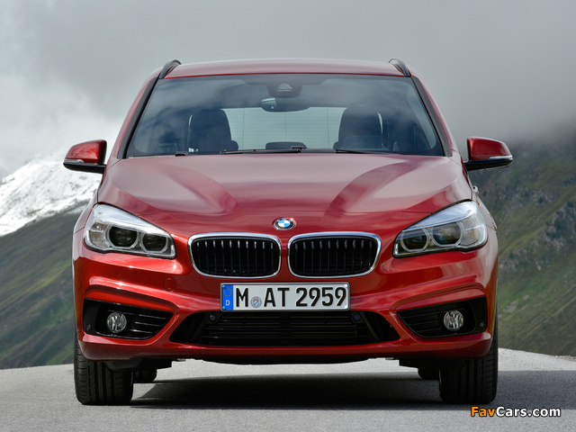 Images of BMW 218d Active Tourer Sport Line (F45) 2014 (640 x 480)