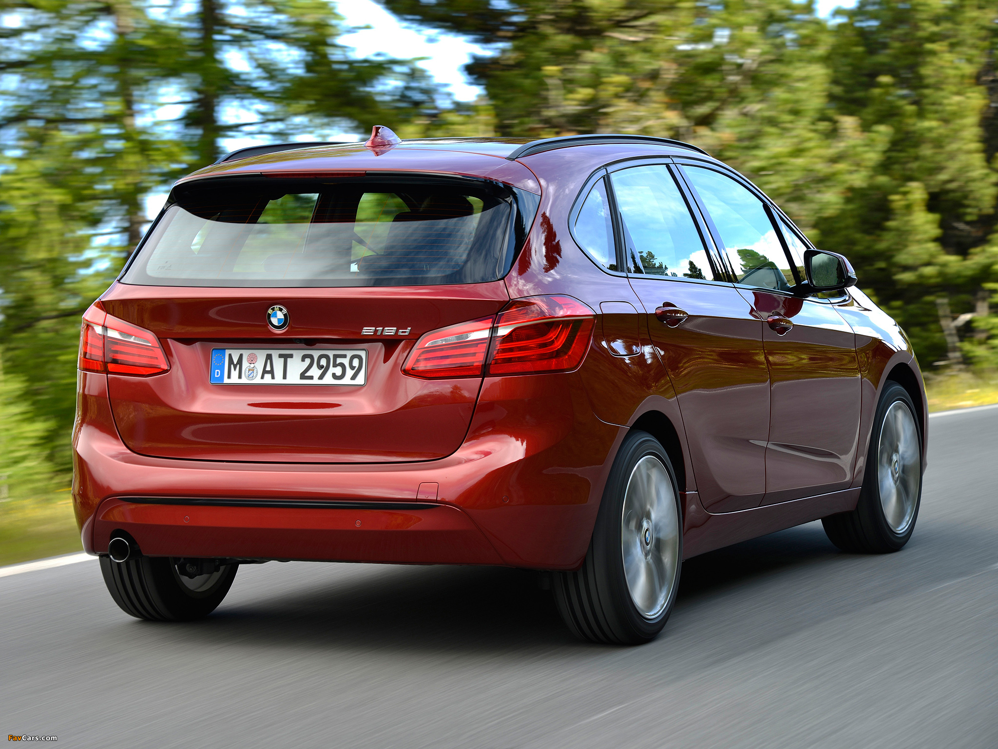 Photos of BMW 218d Active Tourer Sport Line (F45) 2014 (2048 x 1536)