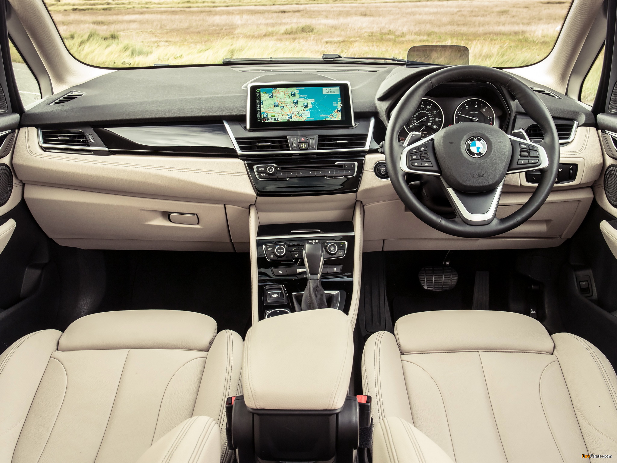 Photos of BMW 218d Active Tourer Luxury Line UK-spec (F45) 2014 (2048 x 1536)