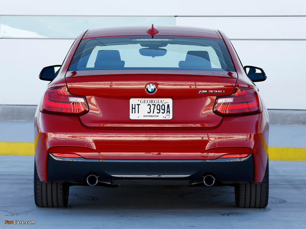 Pictures of BMW M235i Coupé US-spec (F22) 2014 (1024 x 768)
