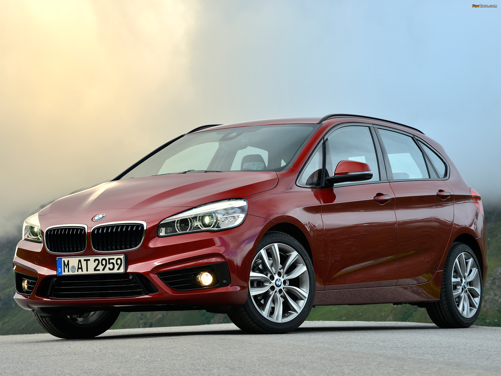 BMW 218d Active Tourer Sport Line (F45) 2014 wallpapers (2048 x 1536)