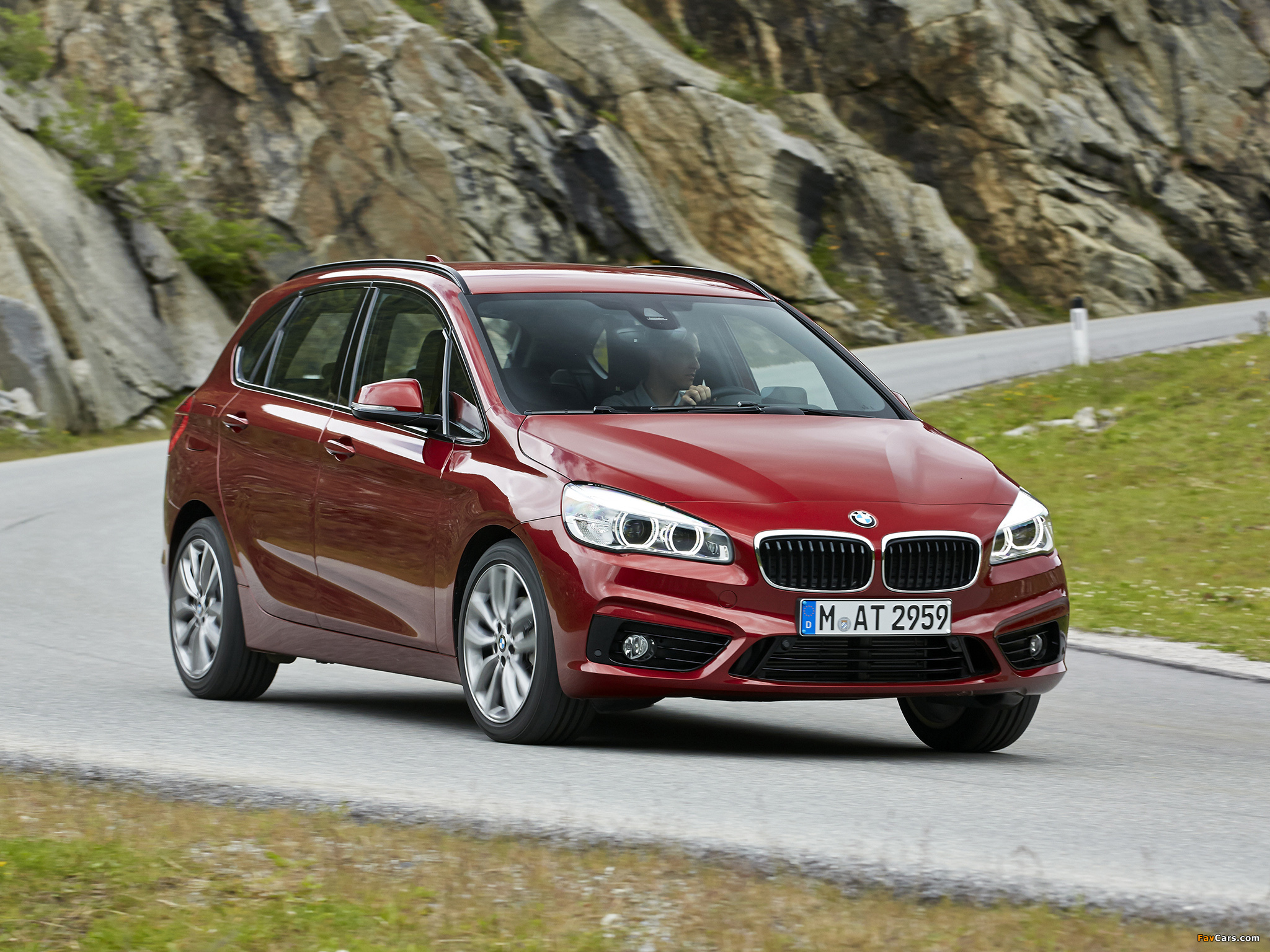 BMW 218d Active Tourer Sport Line (F45) 2014 wallpapers (2048 x 1536)