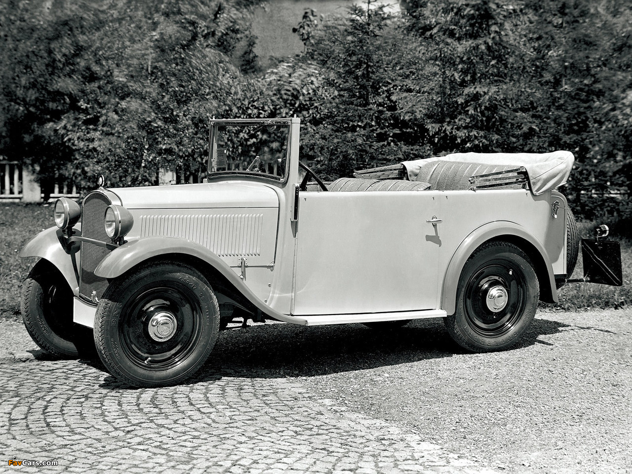 Photos of BMW 3/20 PS Tourer 1932–34 (1280 x 960)
